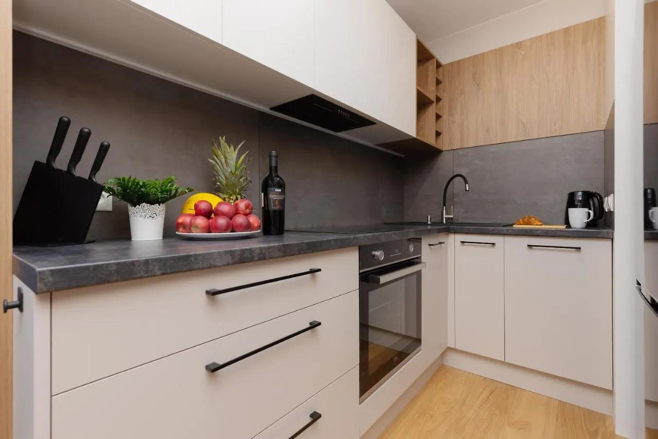 ורשה Warnenska Apartment By Noclegi Renters